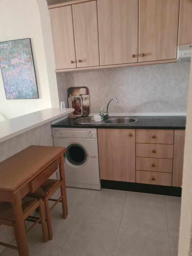Apartamento En Mijas Con Terraza, Capacidad Para 5 Personas Con Piscina De Temporada Málaga Exterior foto