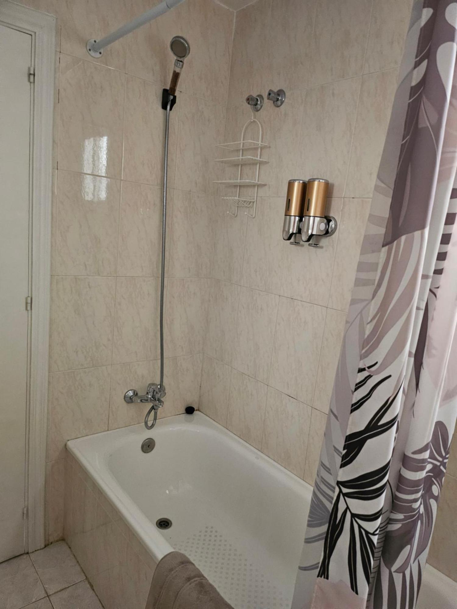 Apartamento En Mijas Con Terraza, Capacidad Para 5 Personas Con Piscina De Temporada Málaga Exterior foto